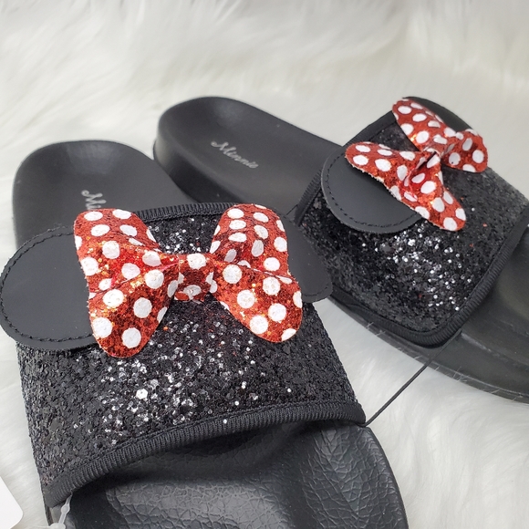 💫 Minnie Mouse Disney Slides - Picture 3 of 4